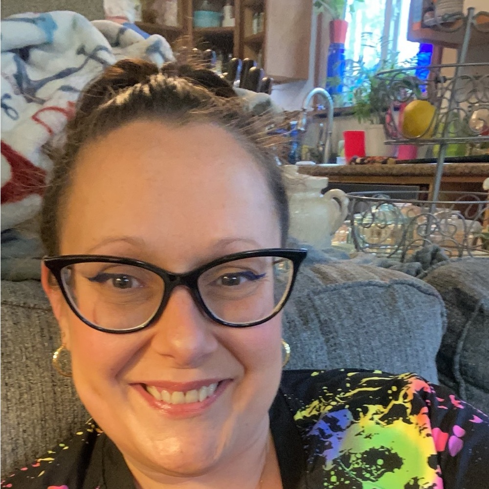 Meet your Posher, Rachel